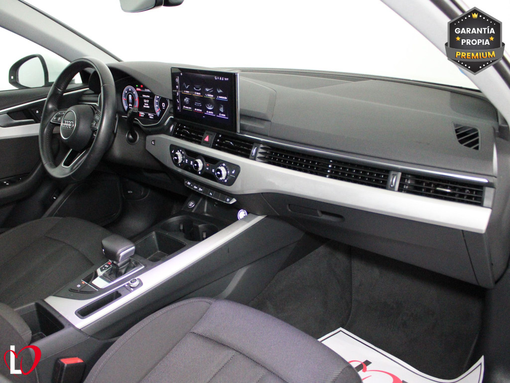 AUDI A4 AVANT 30 TDI S TRONIC ADVANCED 136 de segunda mano