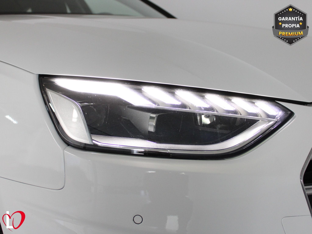 AUDI A4 AVANT 30 TDI S TRONIC ADVANCED 136 de segunda mano