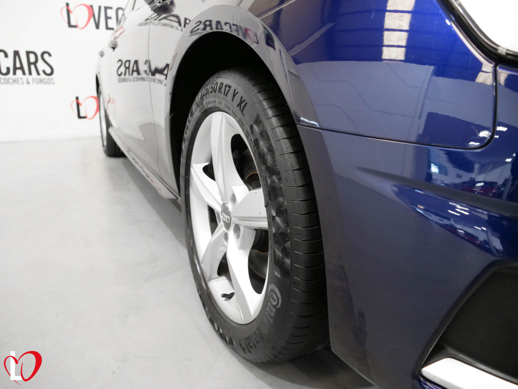 AUDI A4 AVANT 30 TDI S TRONIC ADVANCED 136 de segunda mano