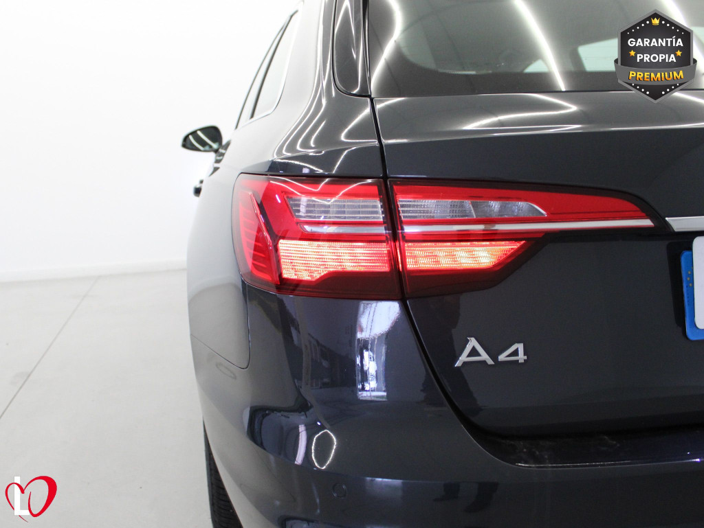 AUDI A4 AVANT 35 TDI S TRONIC ADVANCED 163 de segunda mano