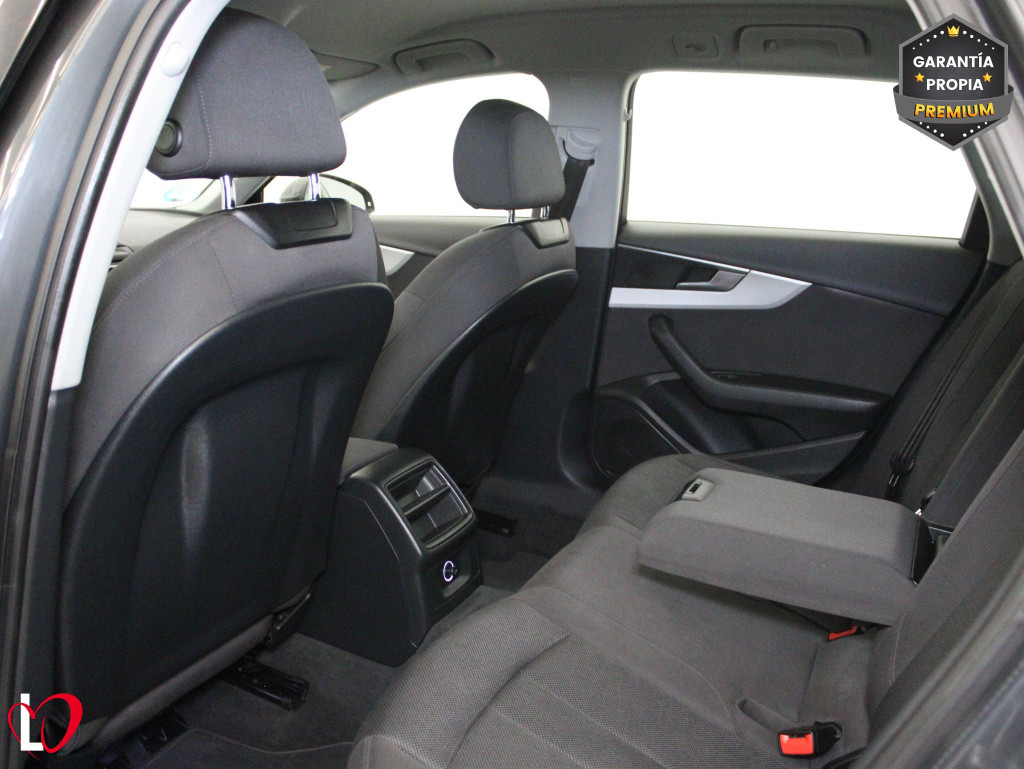 AUDI A4 AVANT 35 TDI S TRONIC ADVANCED 163 de segunda mano