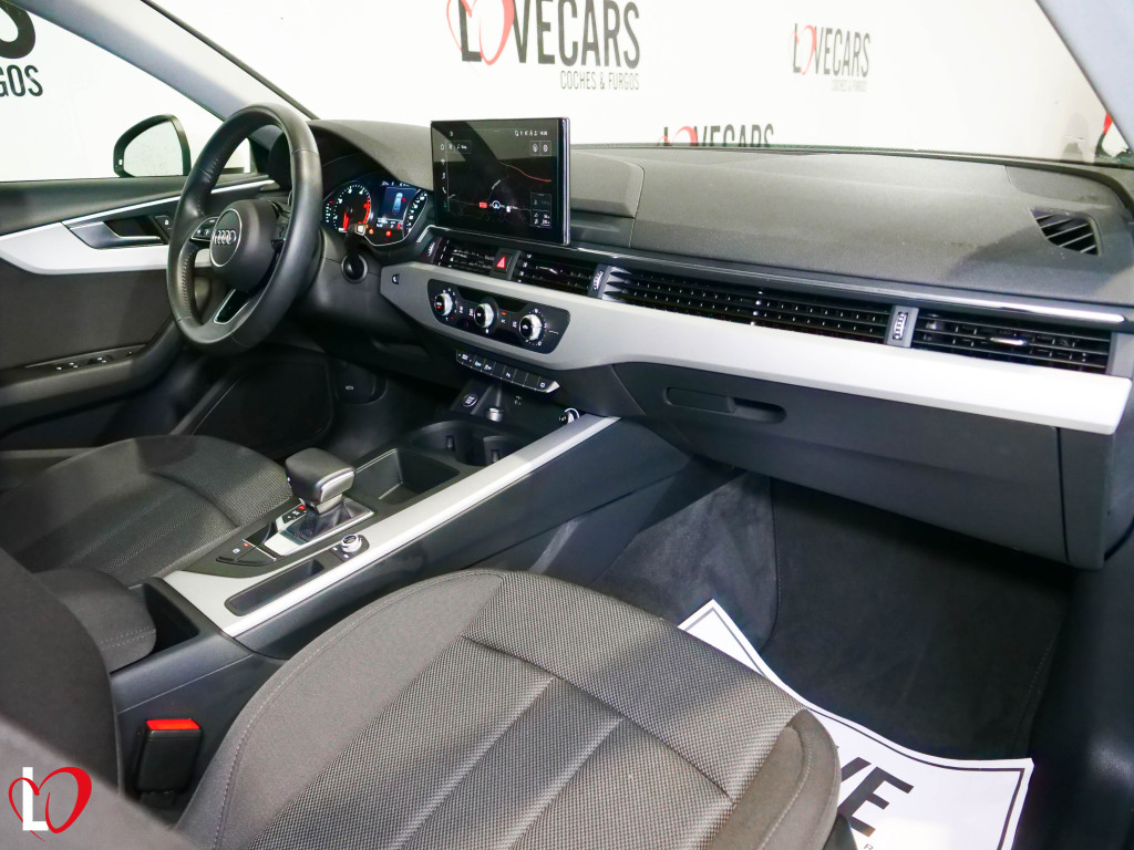 AUDI A4 AVANT 35 TDI S TRONIC ADVANCED 163 de segunda mano