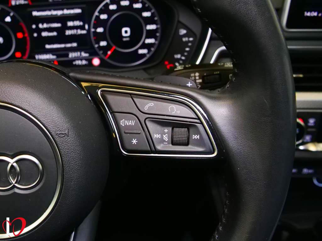 AUDI A4 AVANT 35 TDI S TRONIC S LINE 150 de segunda mano