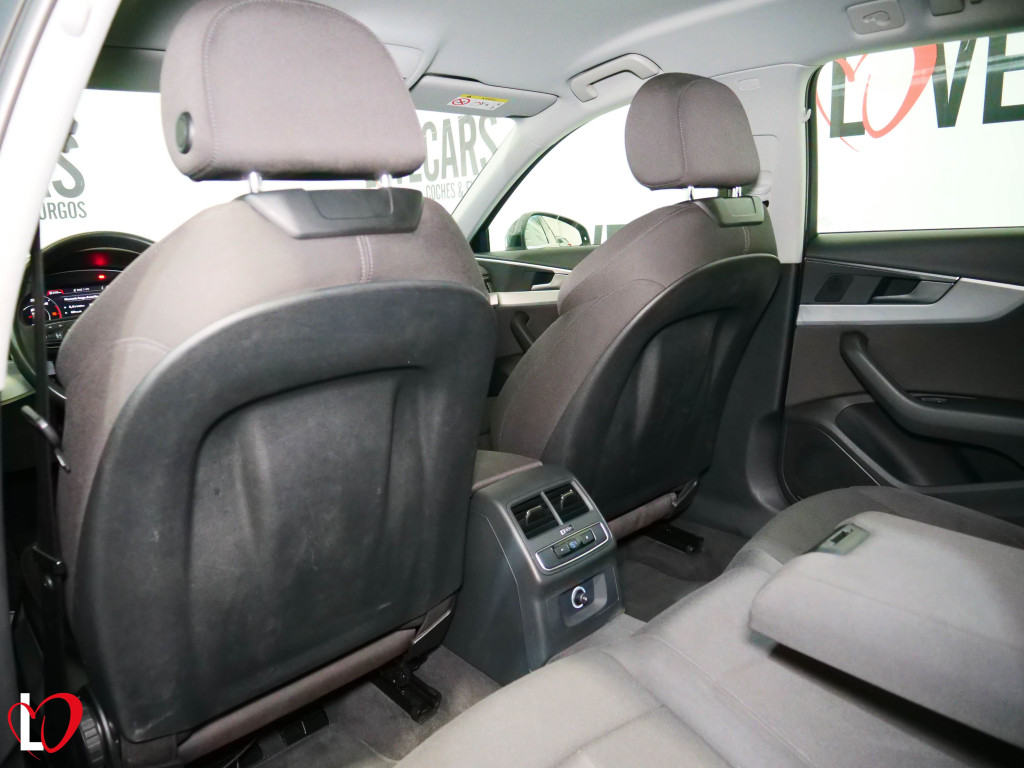 AUDI A4 AVANT 35 TDI S TRONIC S LINE 150 de segunda mano