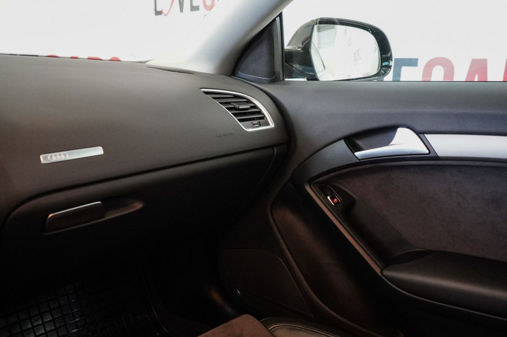 AUDI A5 COUPE 2.0 TDI S-LINE 177 de segunda mano