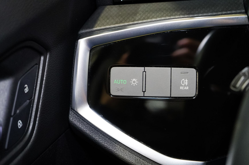 AUDI NUEVO Q3 35 TDI S TRONIC 150 de segunda mano