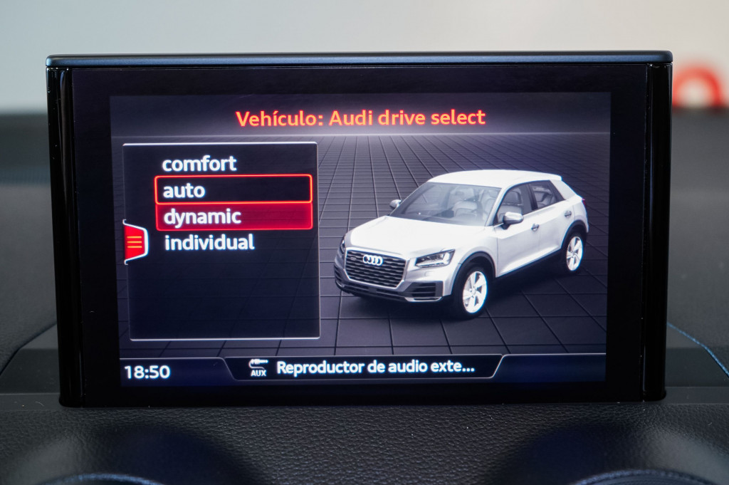 AUDI Q2 1.6 TDI DESIGN 116 de segunda mano