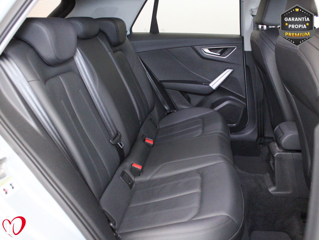 AUDI Q2 30 TDI BLACK LINE 115 de segunda mano