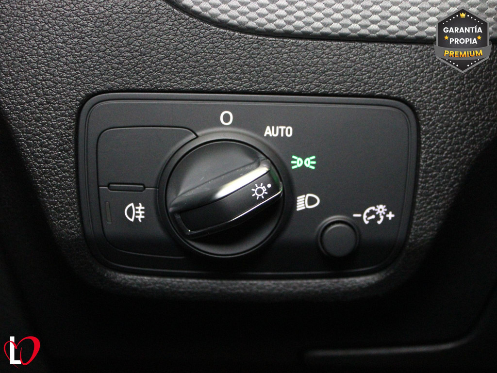 AUDI Q2 30 TDI BLACK LINE 115 de segunda mano