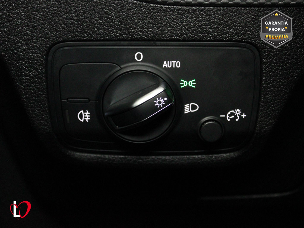 AUDI Q2 30 TDI S LINE 6 VEL 116 de segunda mano