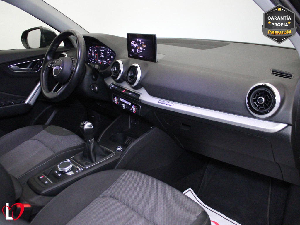 AUDI Q2 30 TDI S LINE 6 VEL 116 de segunda mano