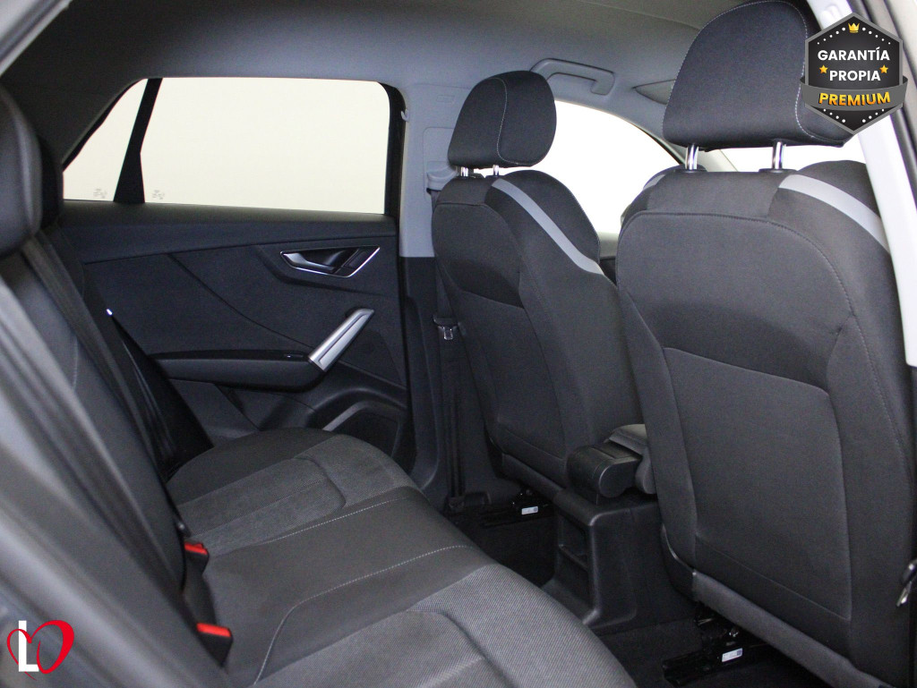 AUDI Q2 30 TDI S LINE 6 VEL 116 de segunda mano