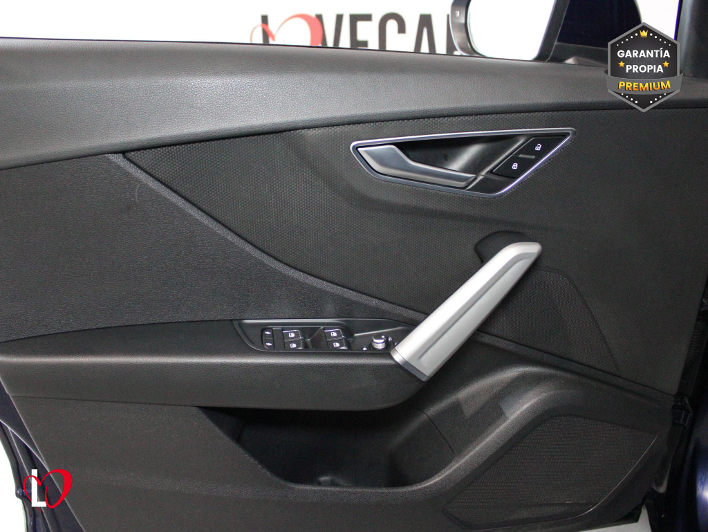 AUDI Q2 30 TDI S LINE 6 VEL 116 de segunda mano
