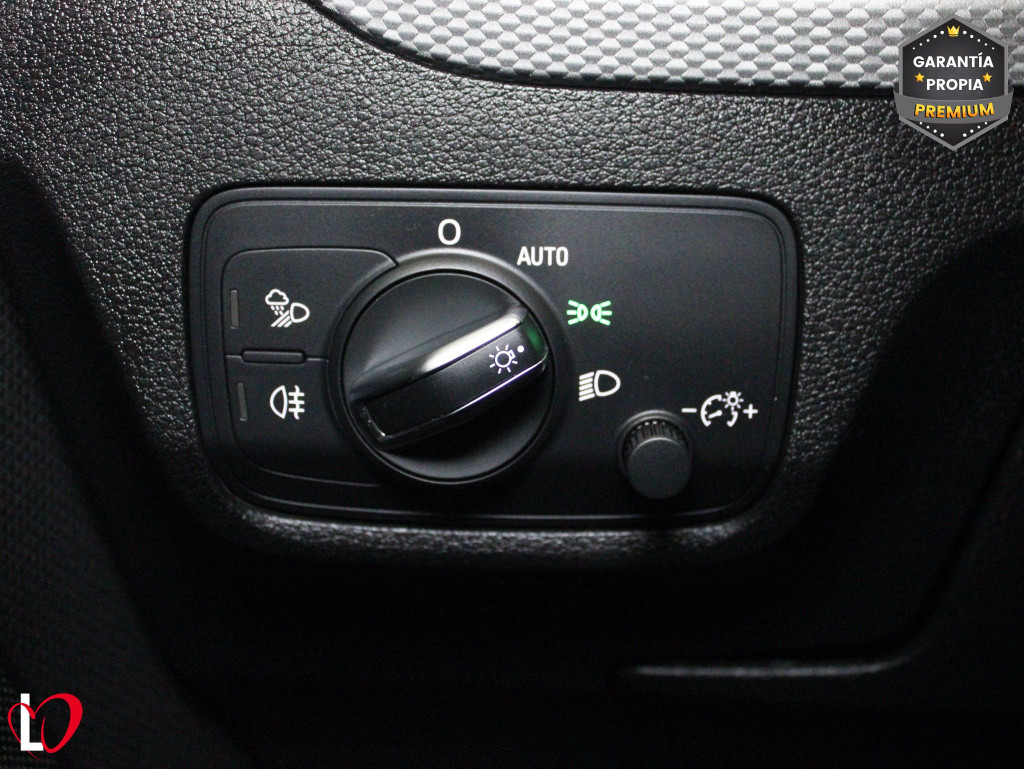 AUDI Q2 35 TFSI S TRONIC S LINE 150 de segunda mano