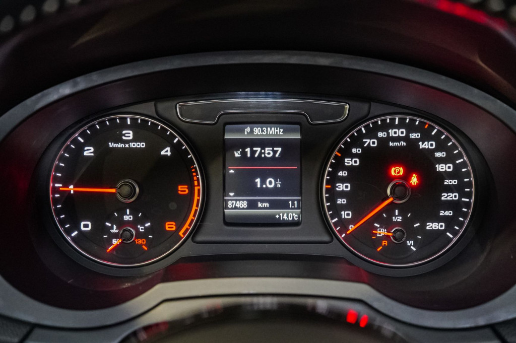 AUDI Q3 2.0 TDI QUATTRO S-LINE 150 de segunda mano