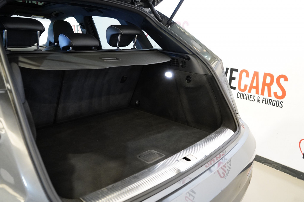 AUDI Q3 2.0 TDI S-LINE TECHO 120 de segunda mano