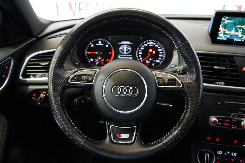 AUDI Q3 2.0 TDI S-LINE TECHO 120 de segunda mano