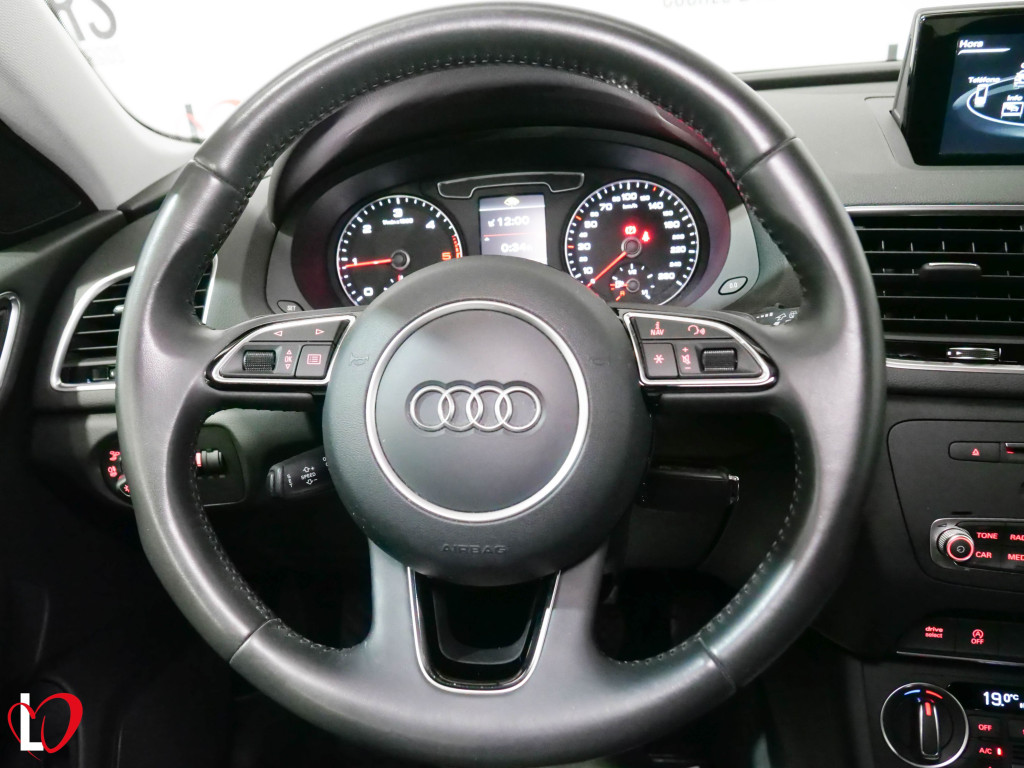AUDI Q3 2.0 TDI S TRONIC BLACK LINE 150 de segunda mano
