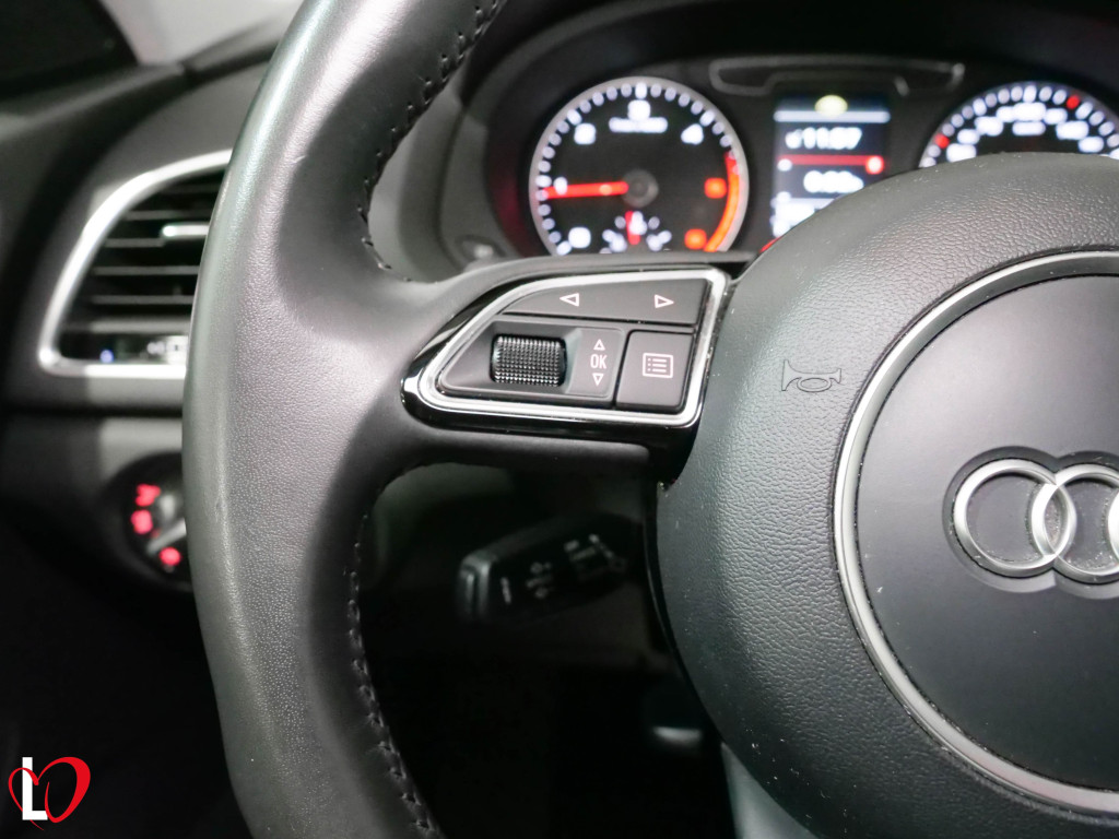 AUDI Q3 2.0 TDI S TRONIC BLACK LINE 150 de segunda mano