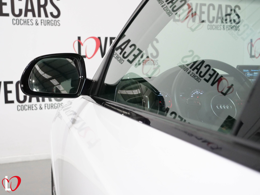 AUDI Q3 2.0 TDI S TRONIC BLACK LINE 150 de segunda mano