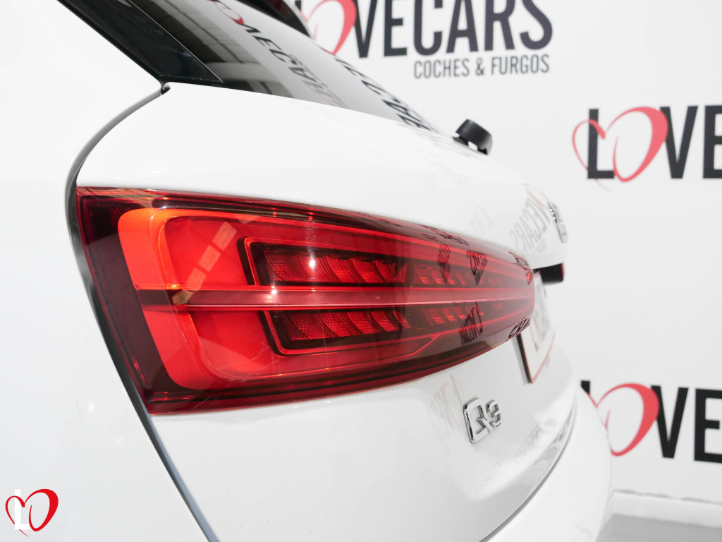 AUDI Q3 2.0 TDI S TRONIC BLACK LINE 150 de segunda mano