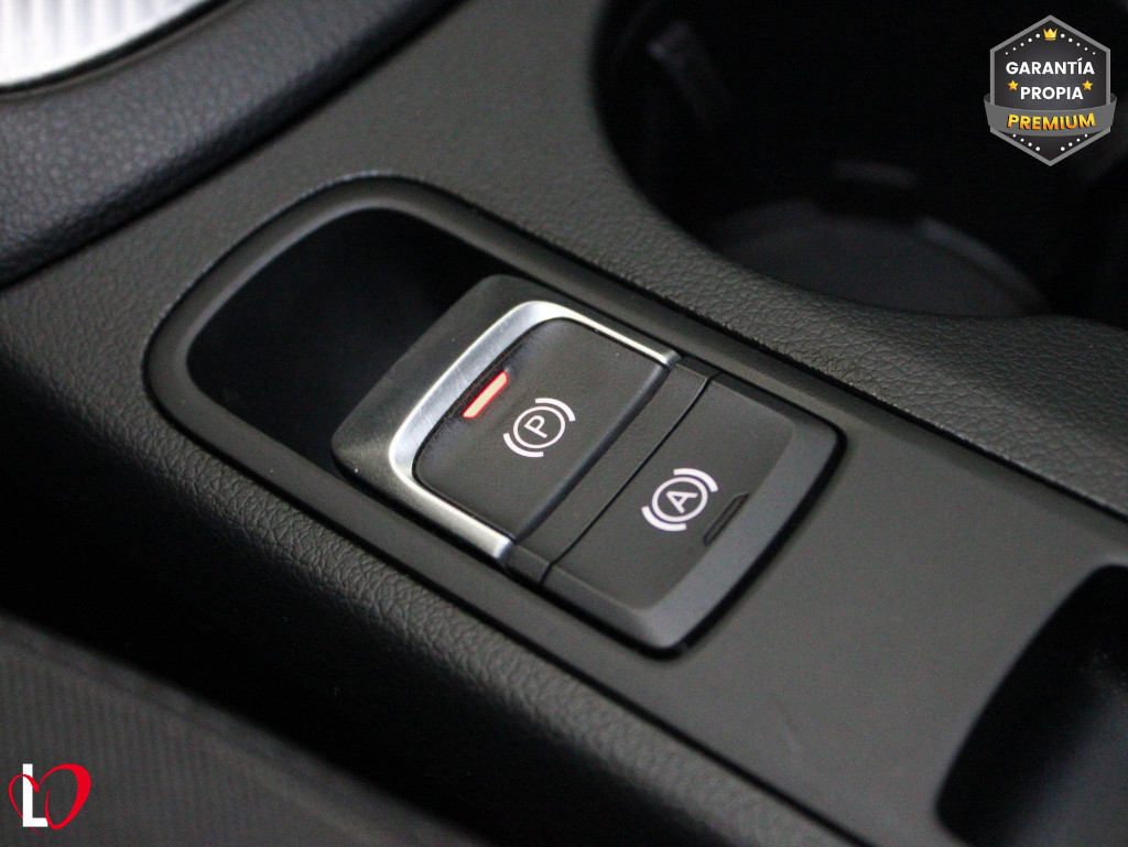 AUDI Q3 2.0 TDI S TRONIC DESING 150 de segunda mano