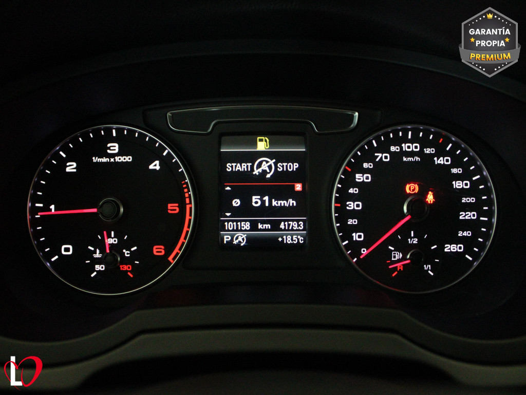 AUDI Q3 2.0 TDI S TRONIC DESING 150 de segunda mano