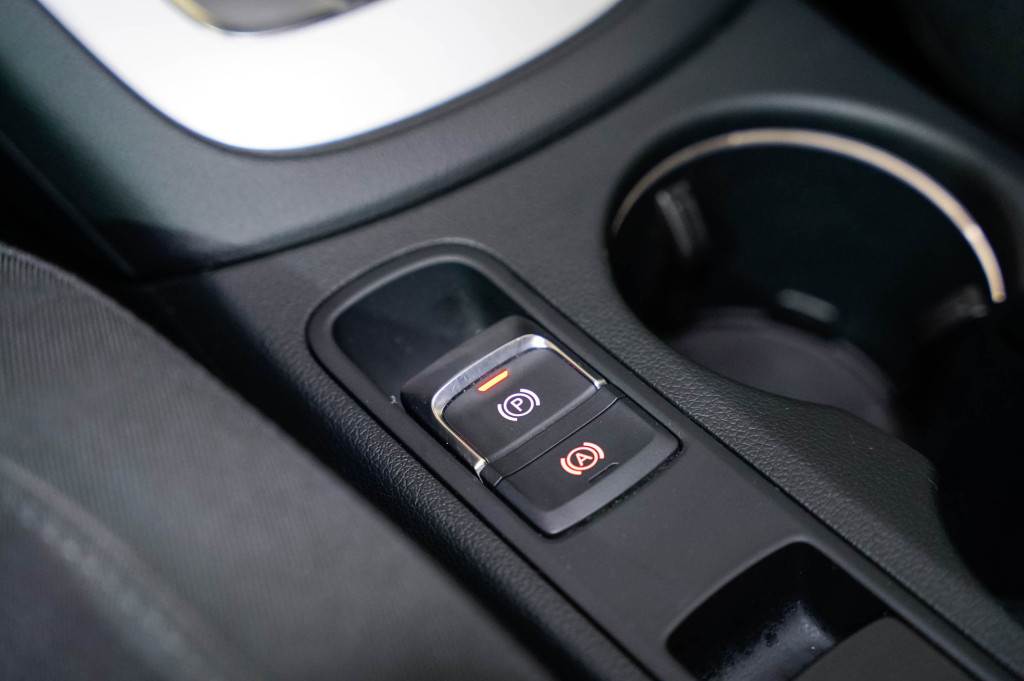 AUDI Q3 2.0 TDI S TRONIC SPORT 150 de segunda mano