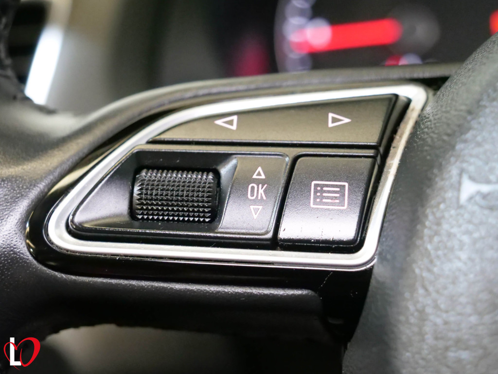 AUDI Q3 2.0 TDI S TRONIC SPORT EDITION 120 de segunda mano