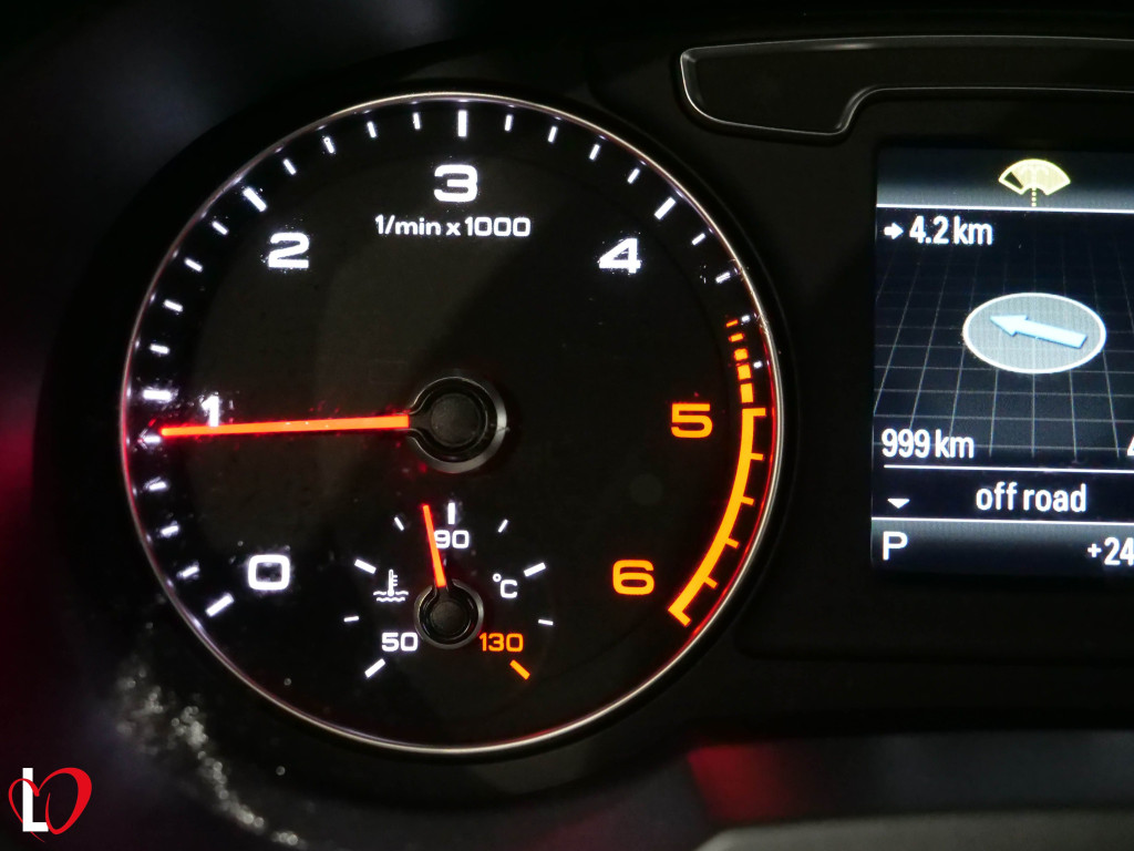 AUDI Q3 2.0 TDI S TRONIC SPORT EDITION 120 de segunda mano
