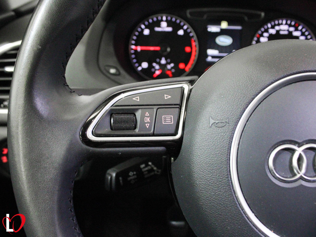 AUDI Q3 2.0 TDI SPORT TECHO 150 de segunda mano
