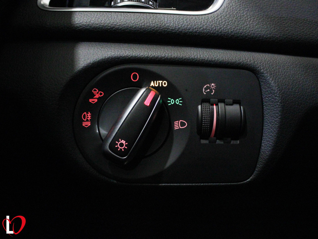 AUDI Q3 2.0 TDI SPORT TECHO 150 de segunda mano