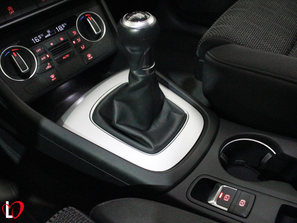 AUDI Q3 2.0 TDI SPORT TECHO 150 de segunda mano