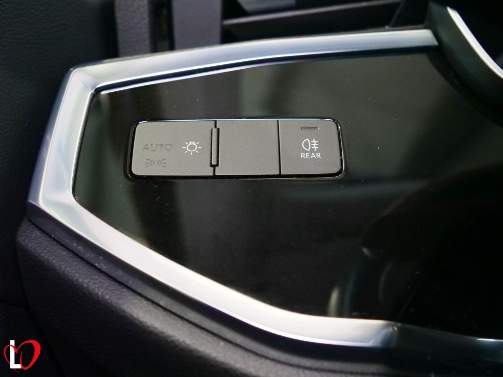 AUDI Q3 35 TDI S TRONIC 150 de segunda mano
