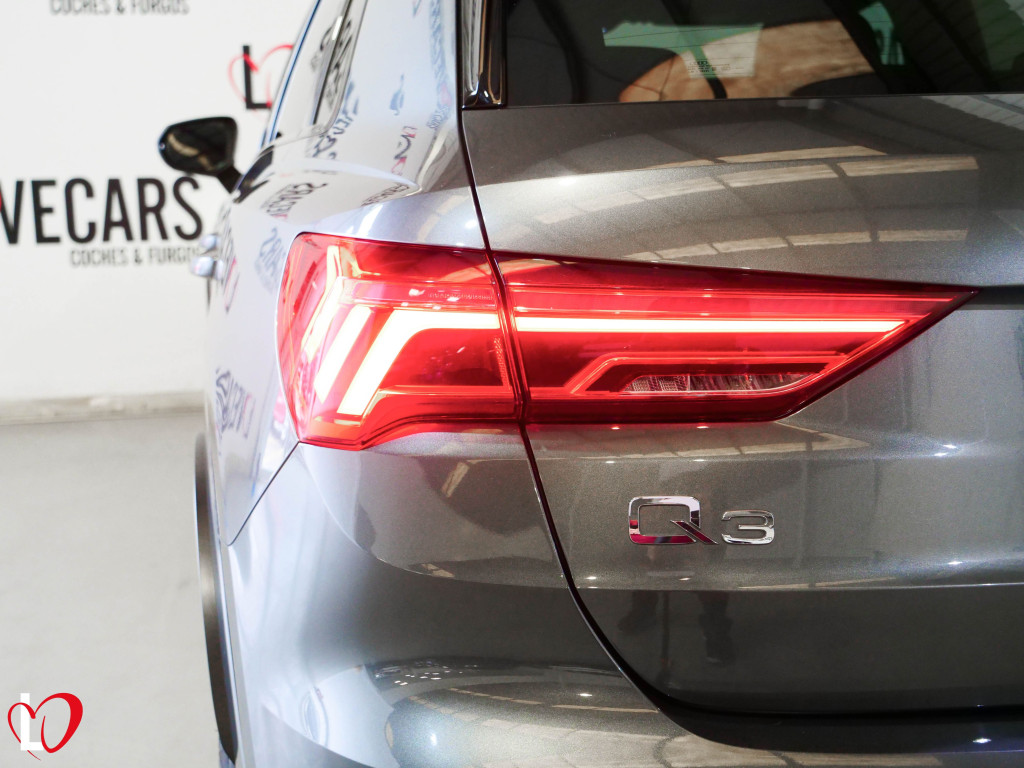 AUDI Q3 35 TDI S TRONIC BLACK LINE 150 de segunda mano