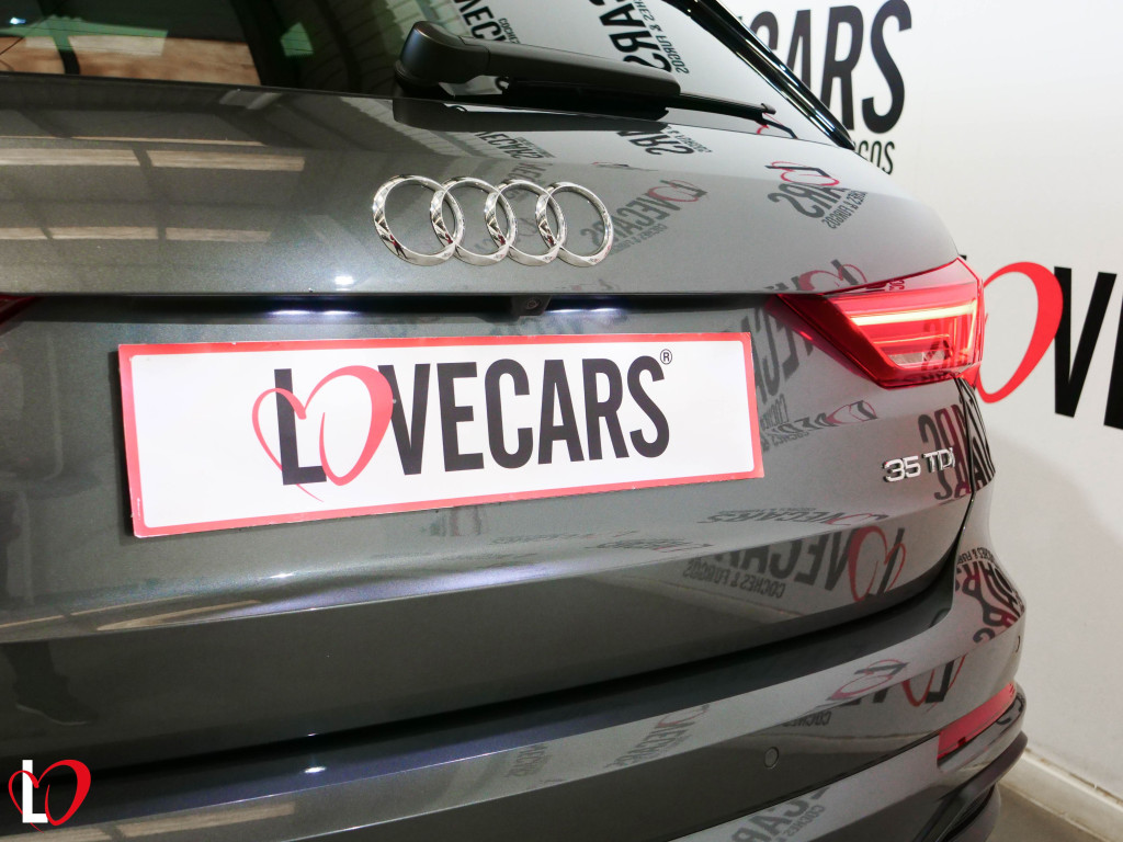 AUDI Q3 35 TDI S TRONIC BLACK LINE 150 de segunda mano