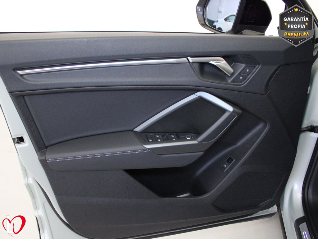 AUDI Q3 SPORTBACK 35 TDI S TRONIC BLACK LINE 150 TECHO de segunda mano