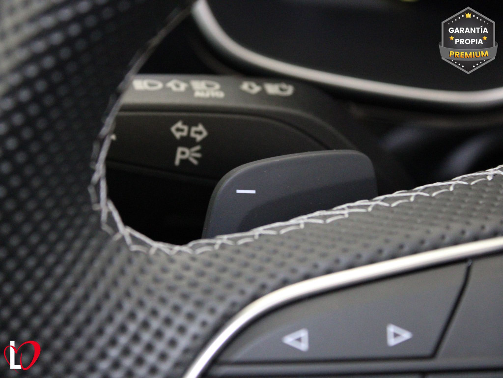 AUDI Q3 SPORTBACK 35 TDI S TRONIC BLACK LINE 150 TECHO de segunda mano