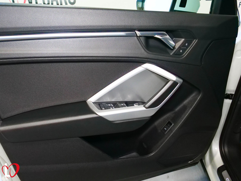 AUDI Q3 SPORTBACK 35 TDI S TRONIC S LINE 150 de segunda mano