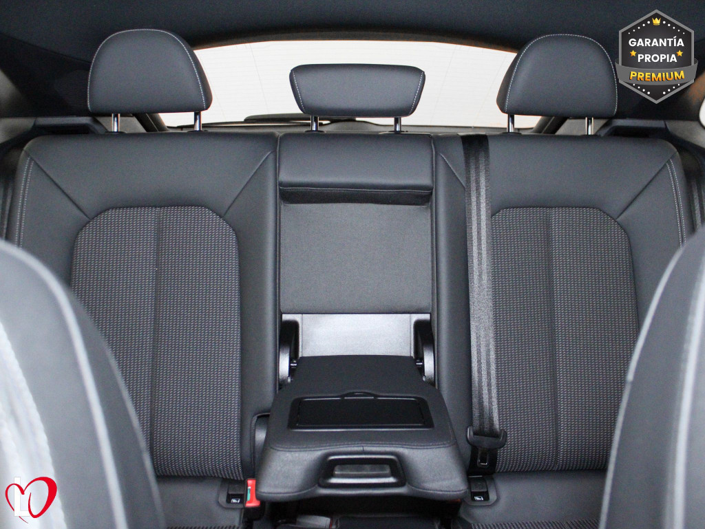 AUDI Q3 SPORTBACK 40 TDI S TRONIC BLACK LINE QUATTRO 200 de segunda mano