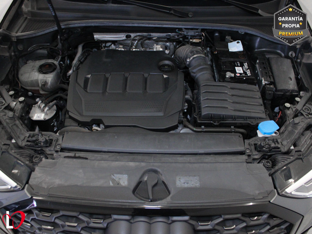 AUDI Q3 SPORTBACK 40 TDI S TRONIC BLACK LINE QUATTRO 200 de segunda mano