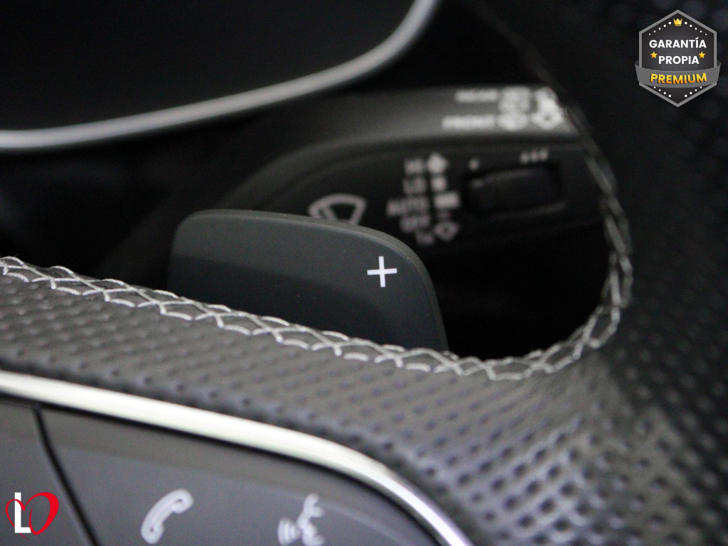 AUDI Q3 SPORTBACK 40 TDI S TRONIC BLACK LINE QUATTRO 200 de segunda mano