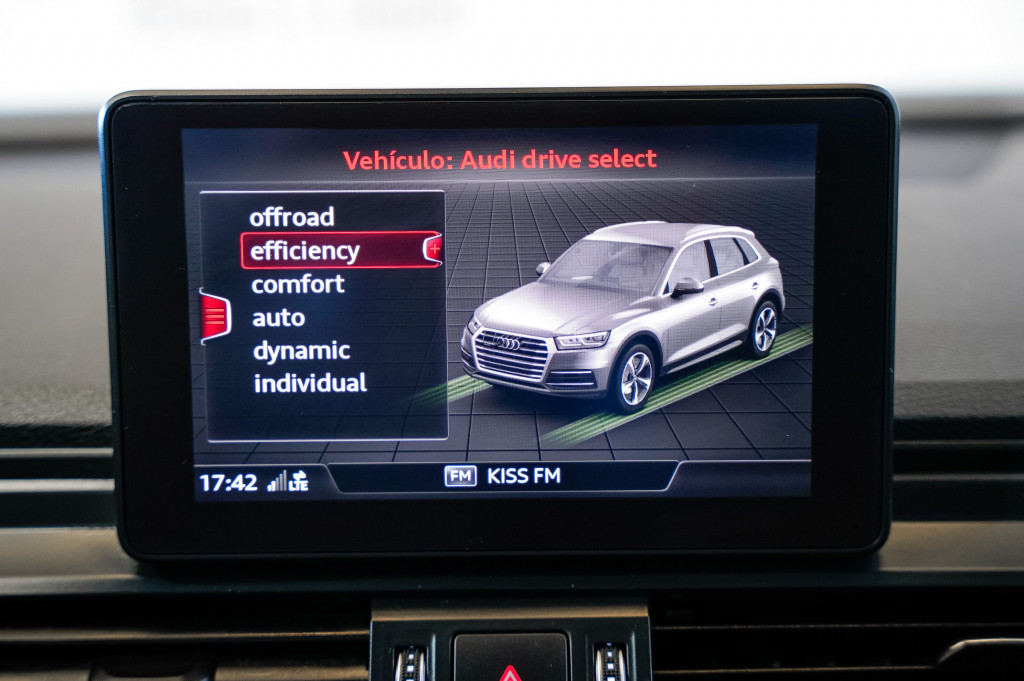 AUDI Q5 2.0 TDI S TRONIC S LINE QUATTRO 163 de segunda mano