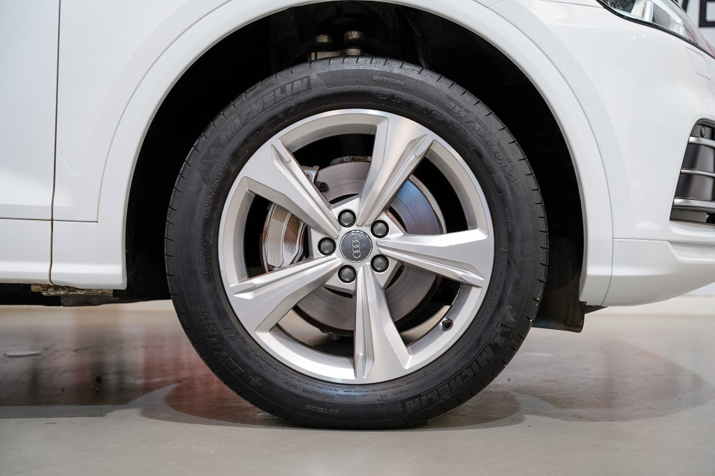 AUDI Q5 2.0 TDI S TRONIC S LINE QUATTRO 163 de segunda mano