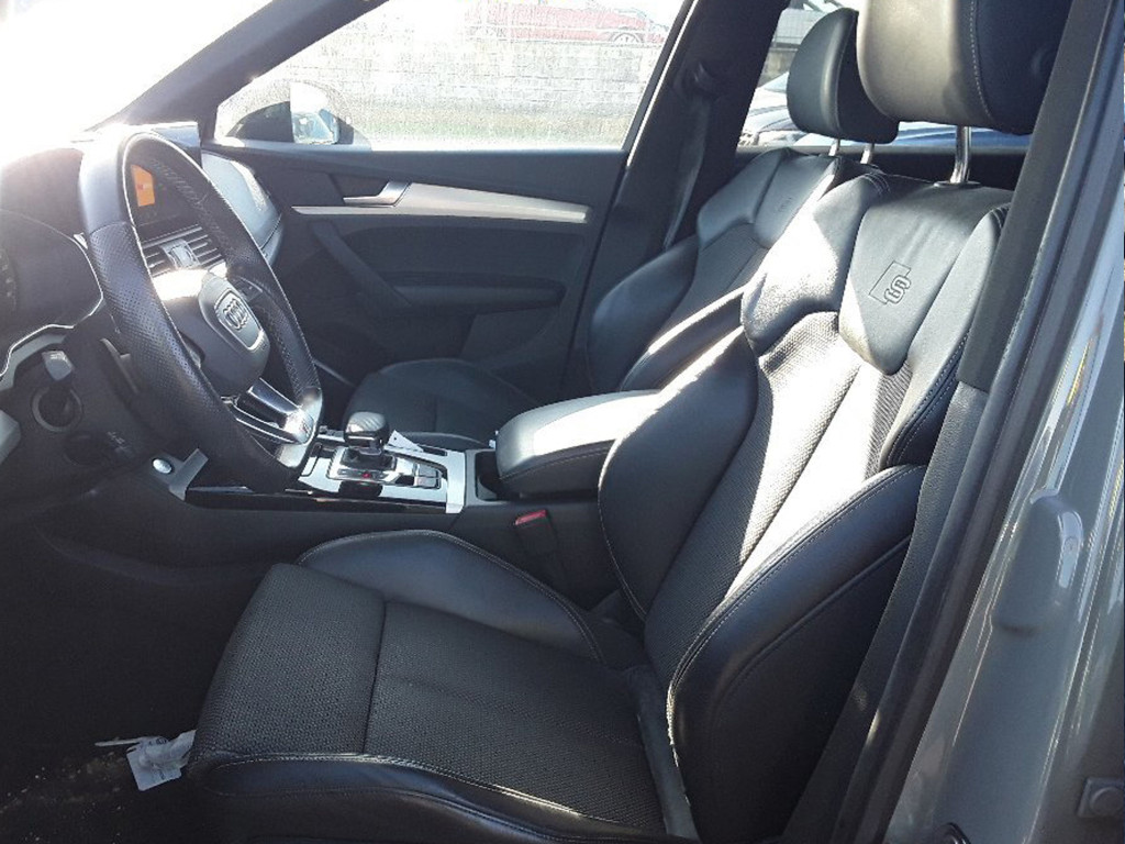 AUDI Q5 40 TDI S TRONIC BLACK LINE QUATTRO 204 de segunda mano