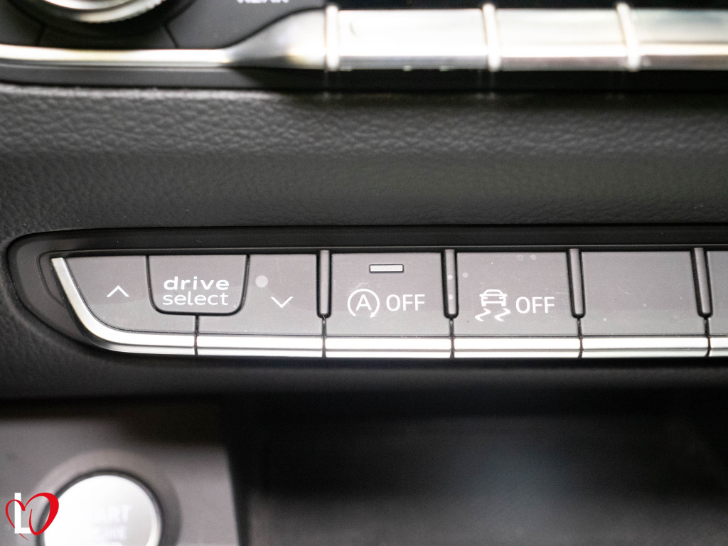 AUDI Q5 40 TDI S TRONIC S LINE QUATTRO 190 de segunda mano