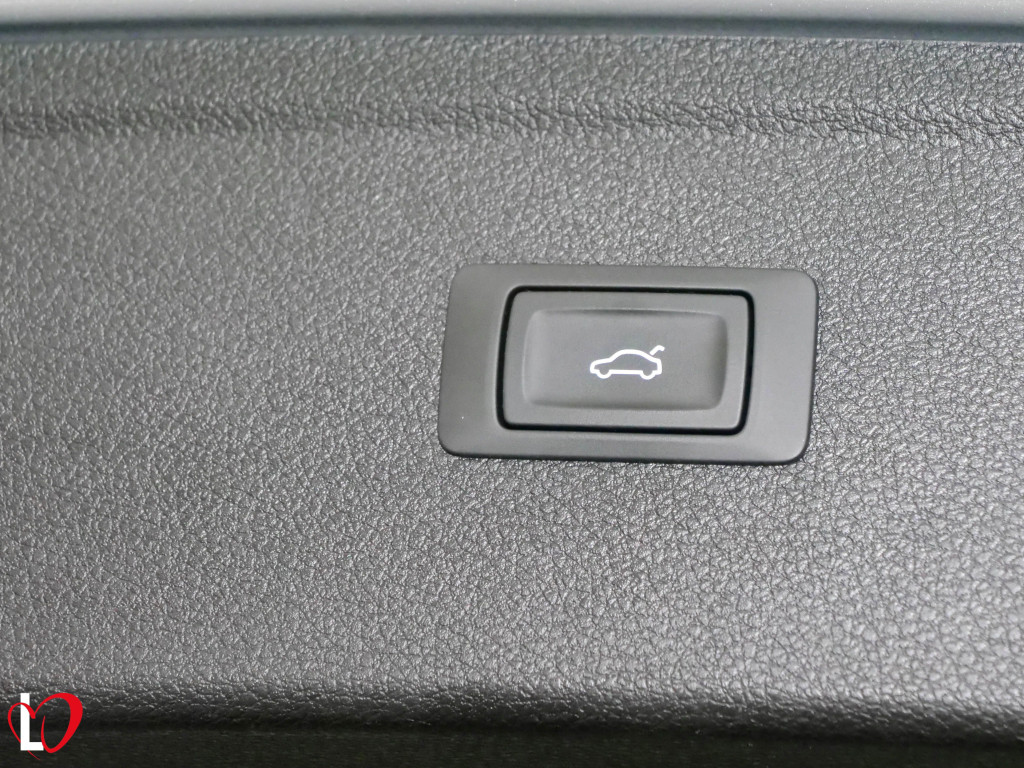 AUDI Q5 40 TDI S TRONIC S LINE QUATTRO TECHO 190 de segunda mano