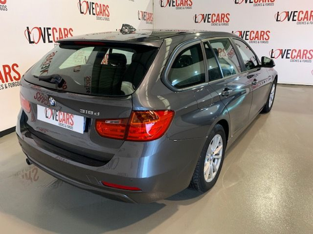 BMW 318 D TOURING BUSINESS 143CV de segunda mano