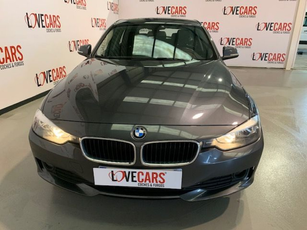 BMW 318 D TOURING BUSINESS 143CV de segunda mano