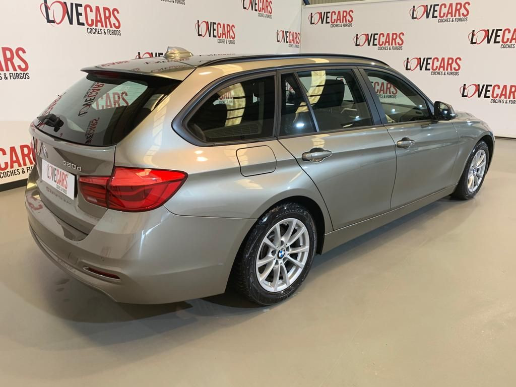 BMW 320 D EFFICIENTDYN BUSINESS ADV TOURING AUTO 164CV de segunda mano